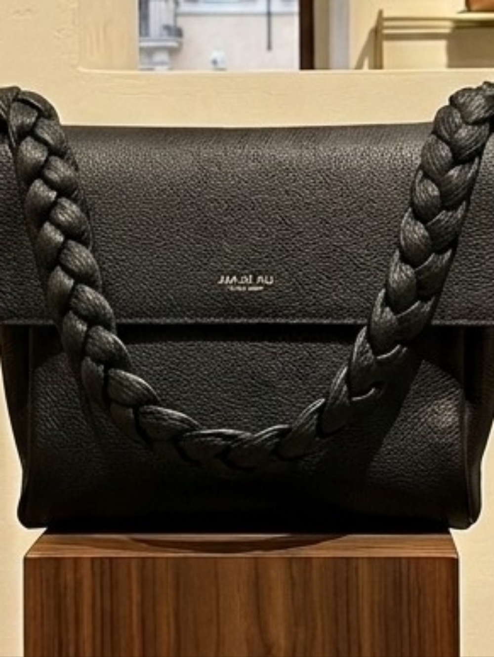 Lia Numa Italy," "Pebbled Leather," "Braided Shoulder Strap," "Dollaro Leather,"